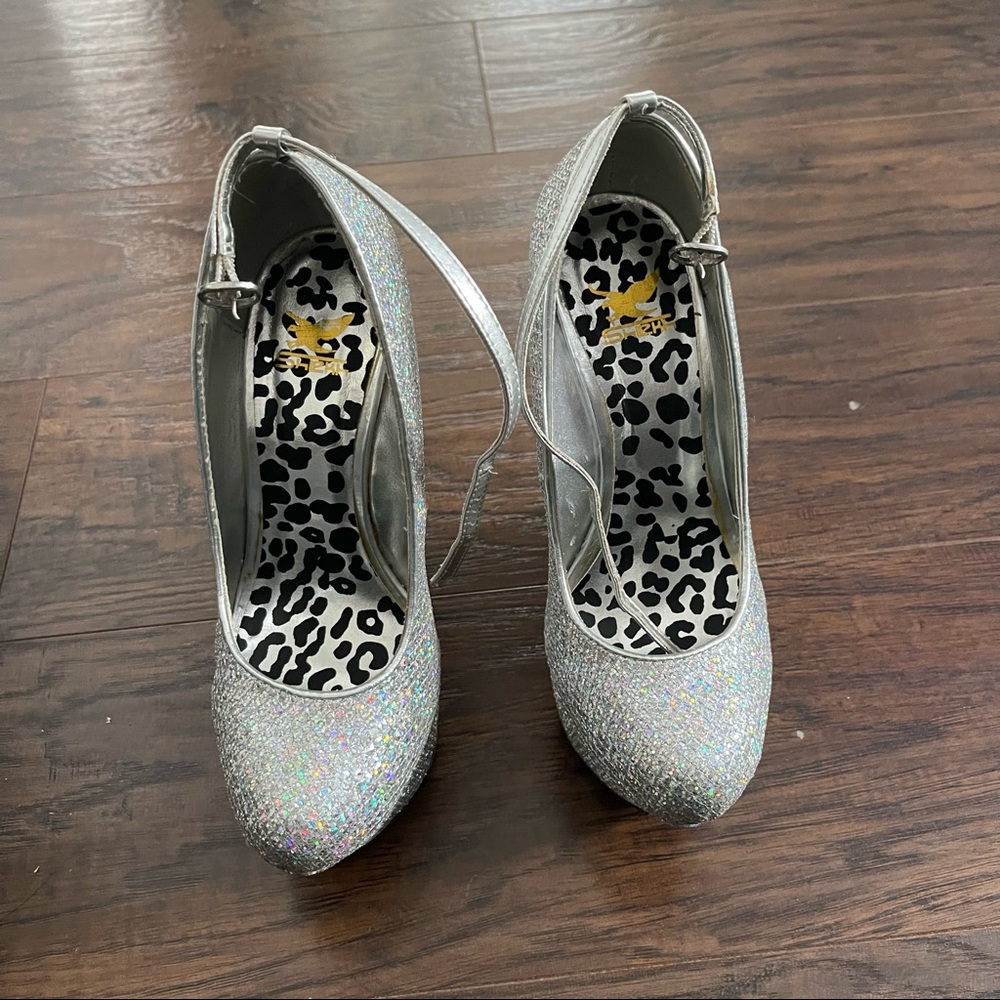 Glitter Platforms - image 3